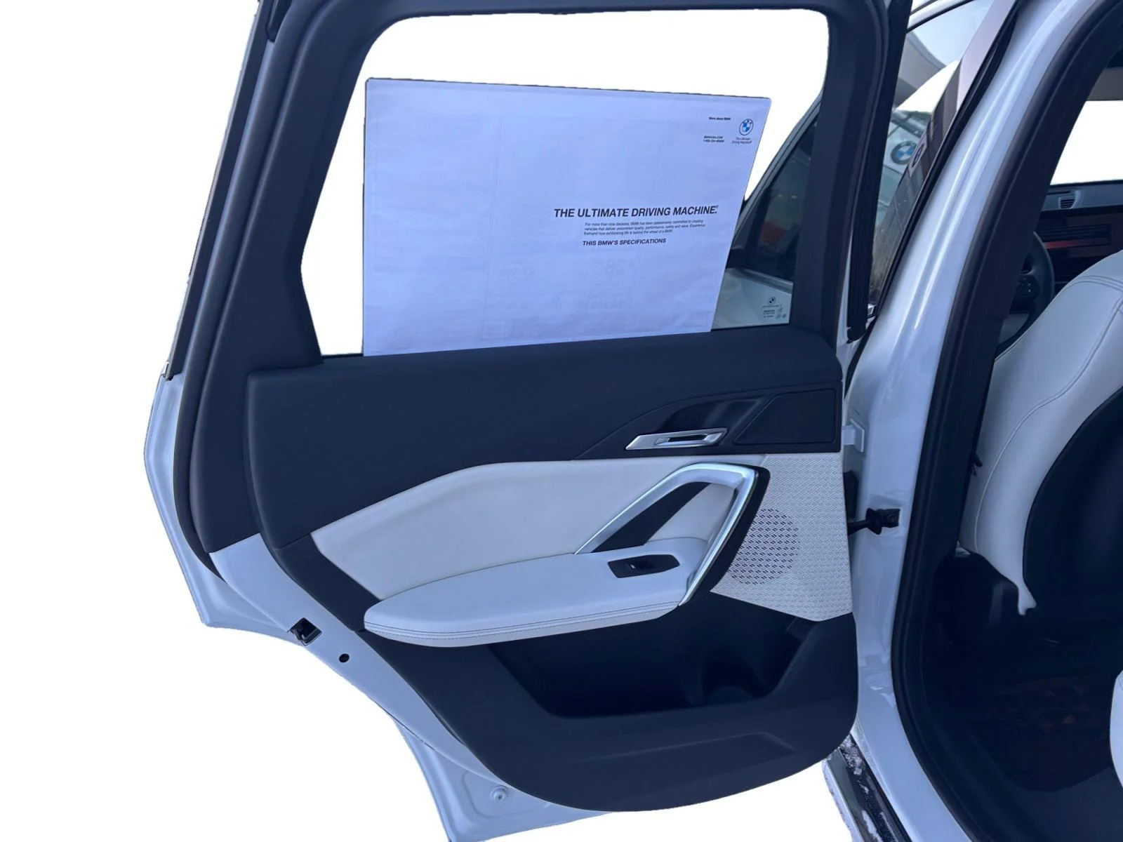 New 2026 Alpine White BMW xDrive28i image 22