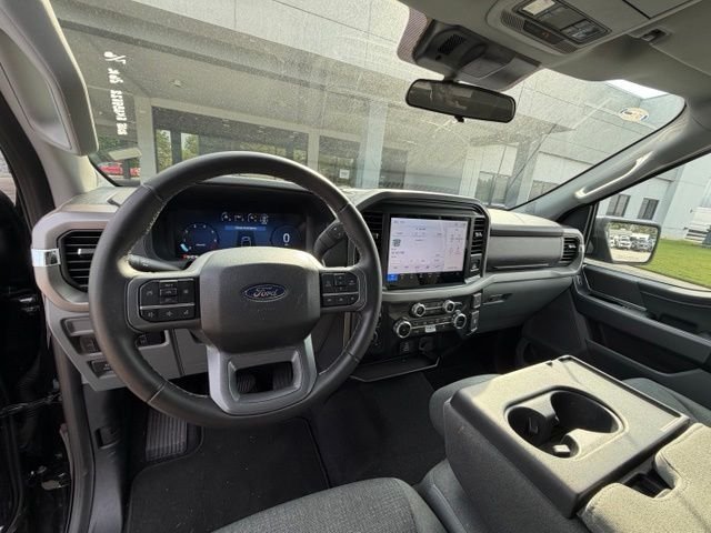 Certified Used 2025 Agate Black Metallic Ford XLT image 10