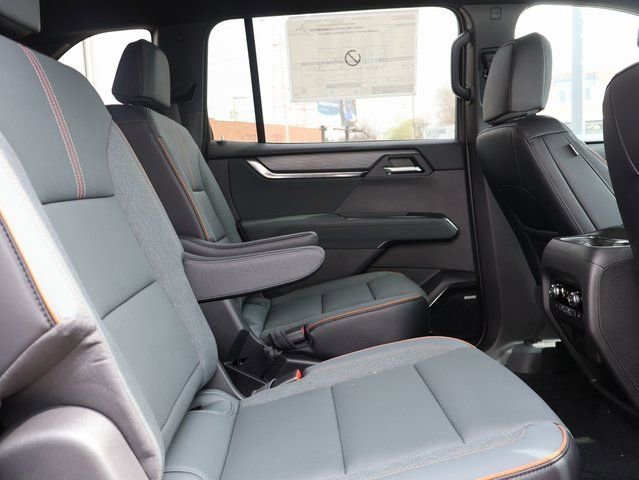 2026 GMC Acadia AT4 - Photo 11