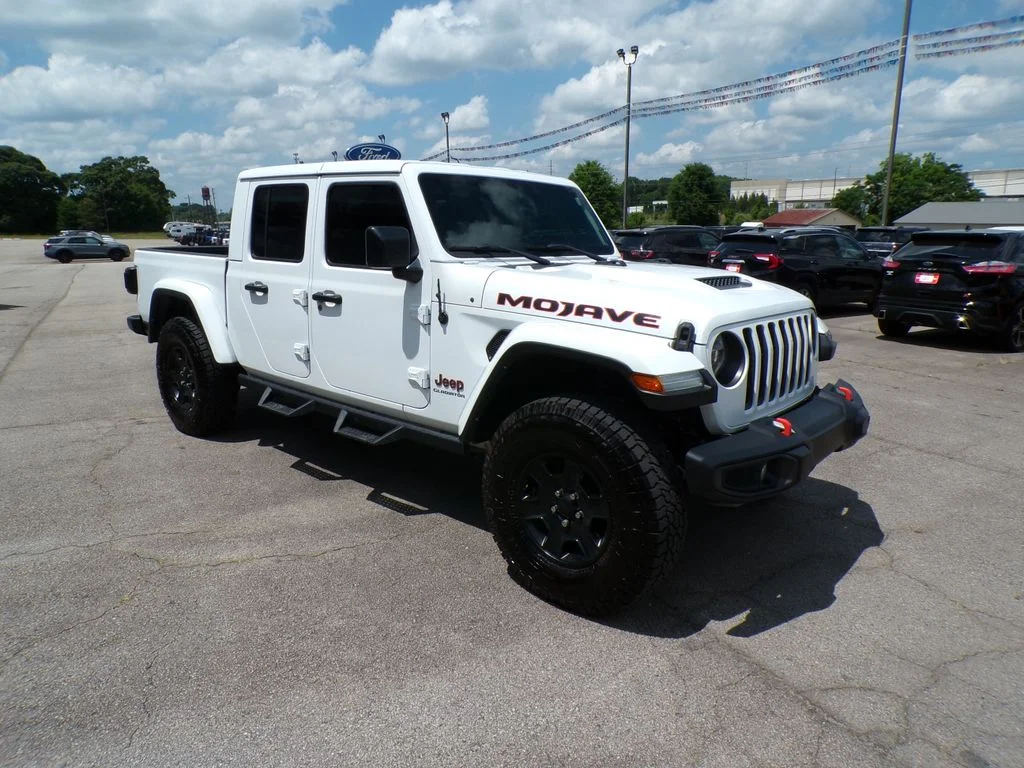 2021 Jeep Gladiator Mojave's photo