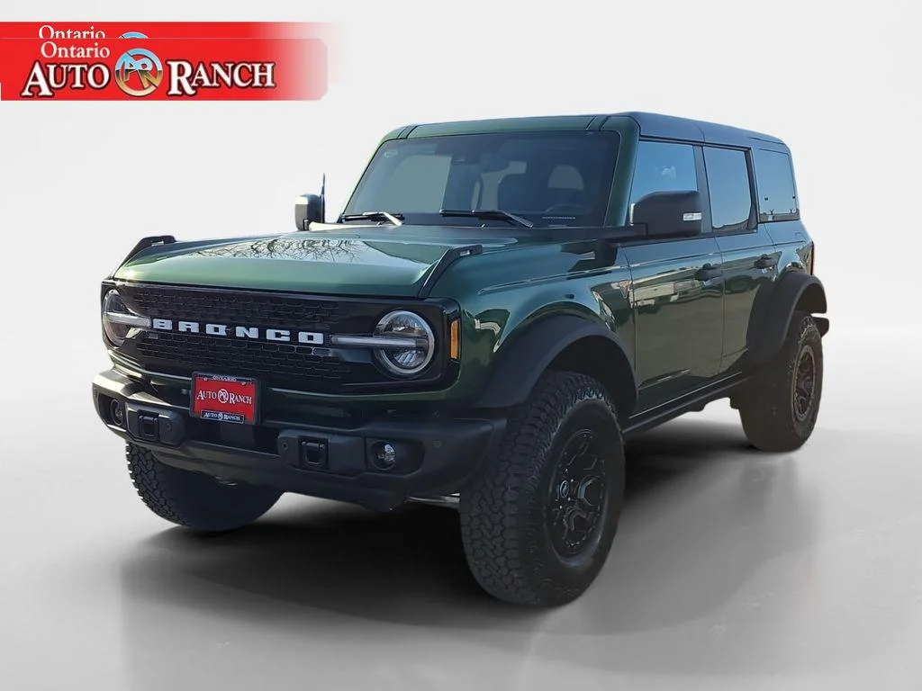 New 2025 Eruption Green Metallic Ford Badlands® image 7