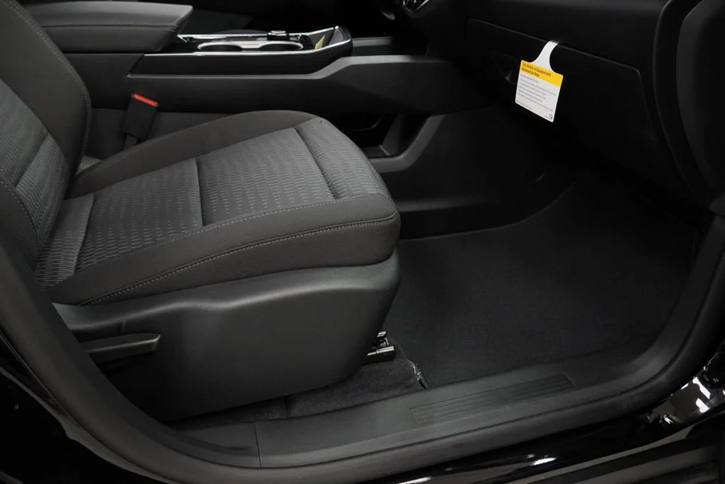 2027 Chevrolet Equinox LT - Photo 30