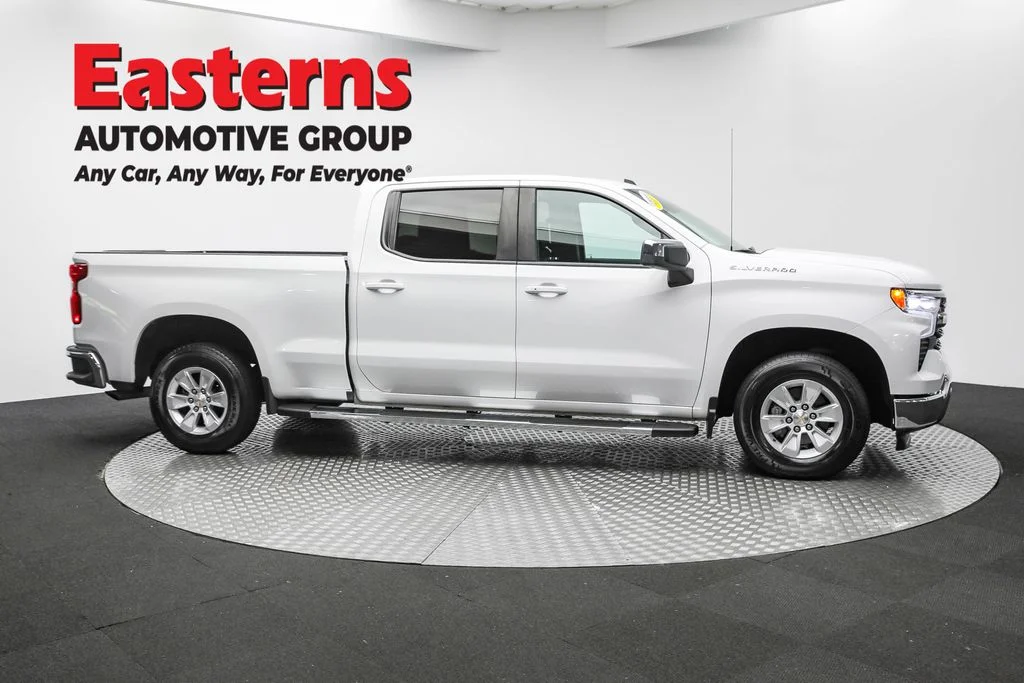 Used 2024 White Chevrolet LT image 4