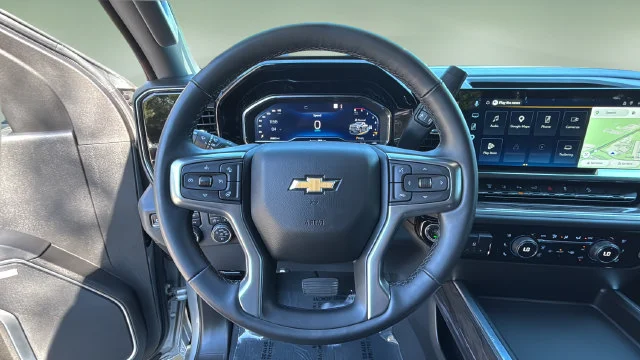 Used 2025 Gray Chevrolet LTZ image 13