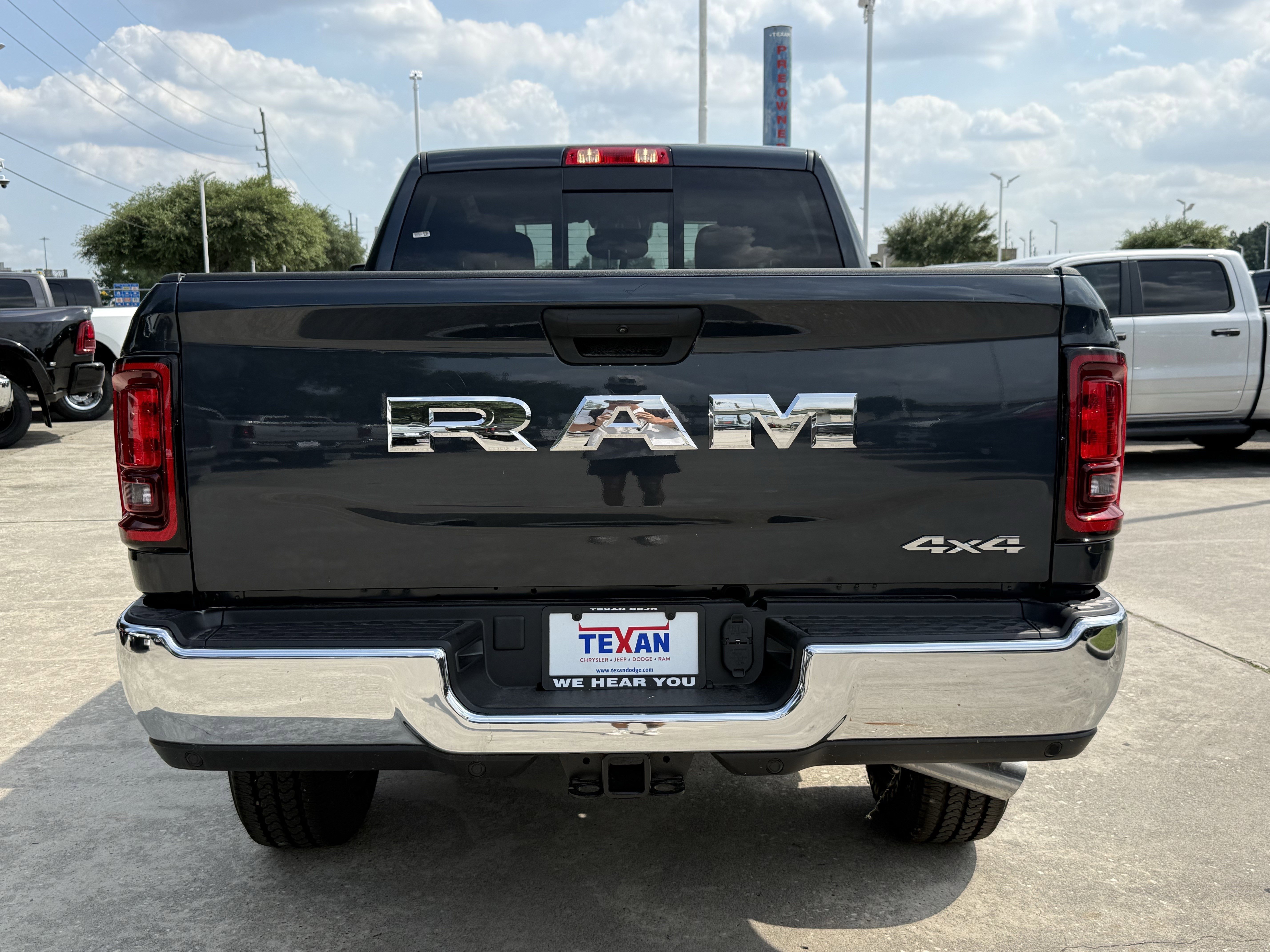 New 2026 Forged Blue Metallic Exterior Paint RAM Tradesman image 5