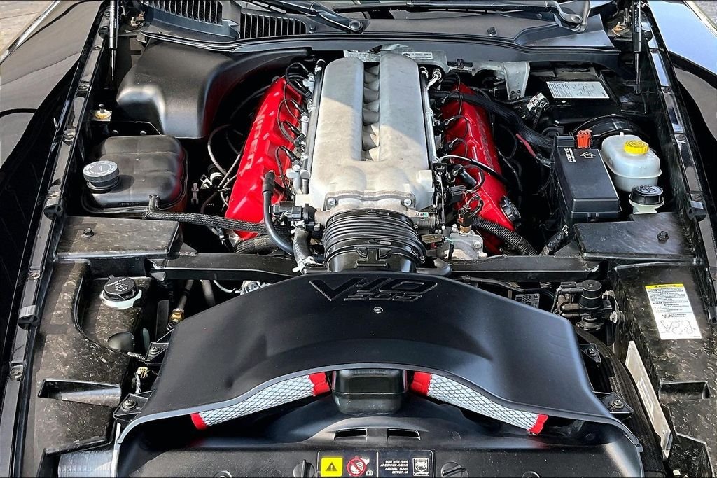 Used 2005 Black Dodge SRT10 image 8