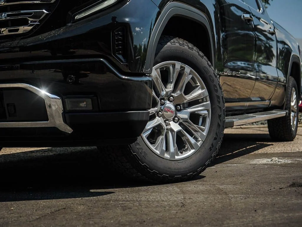 New 2026 Onyx Black GMC Denali image 5