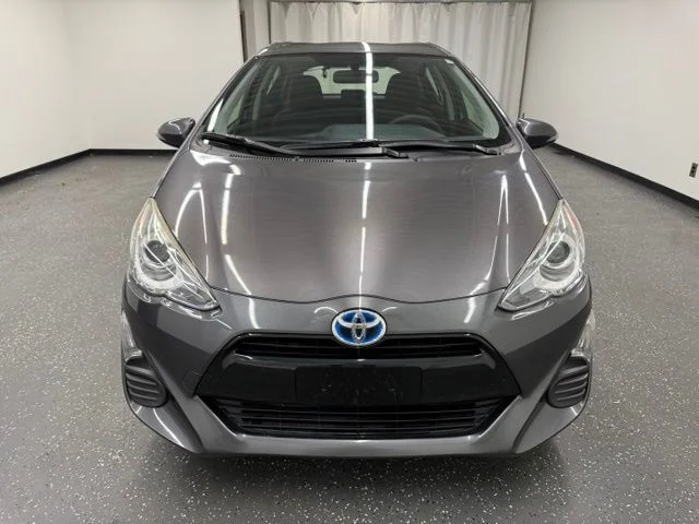 Certified Used 2016  Toyota Two image 6