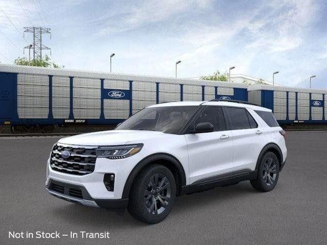 New 2026 Star White Metallic Tri-Coat Ford Active image 26