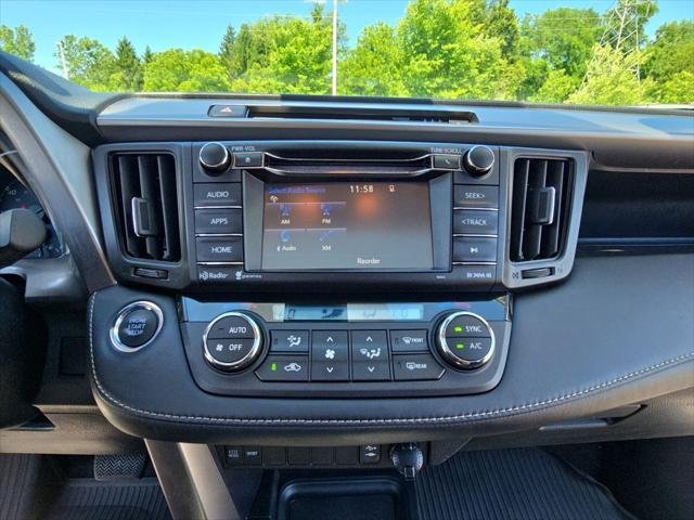 Certified Used 2018 ICE CAP Toyota XLE image 24