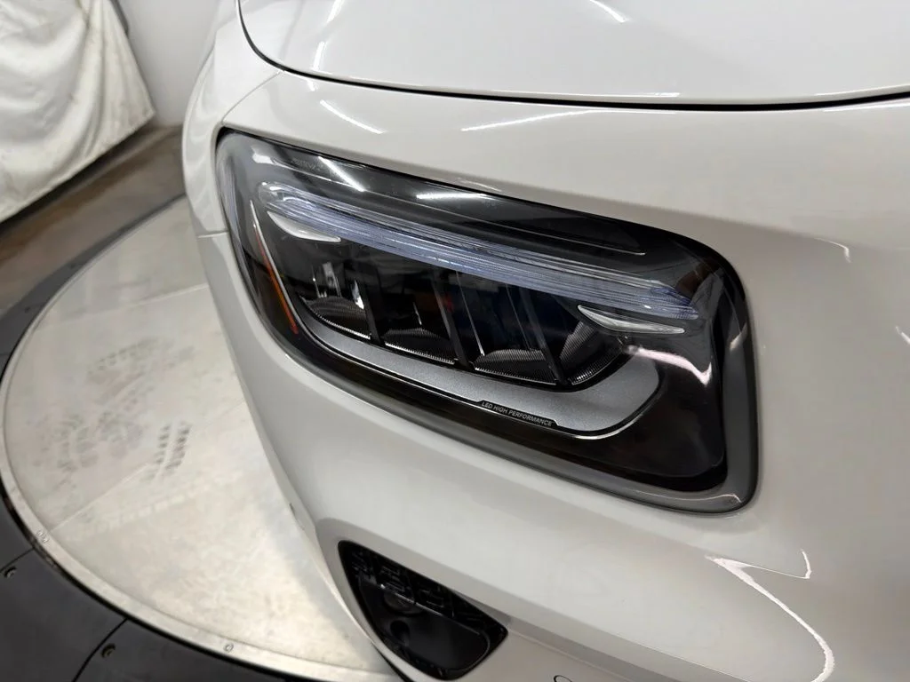 New 2026 White Mercedes-Benz GLB 250 image 10