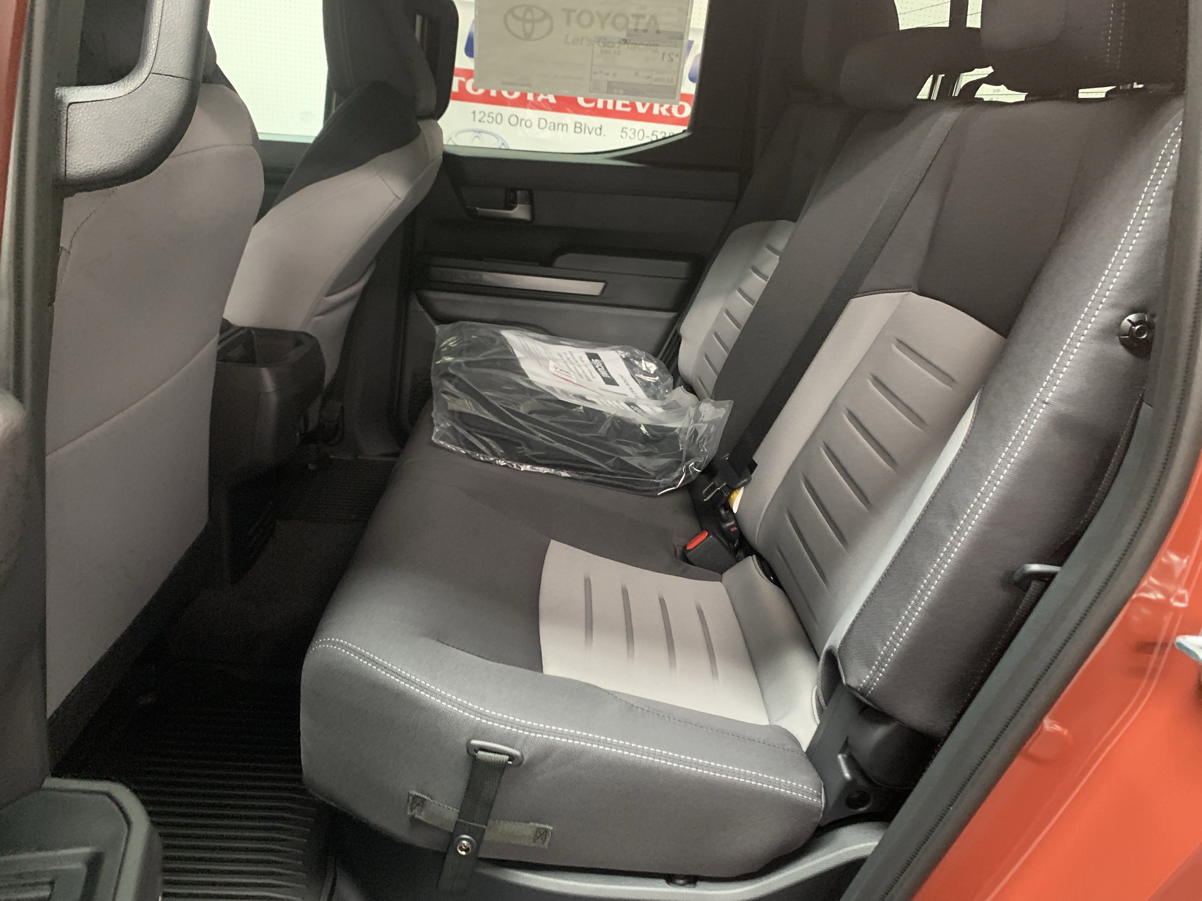 2025 Toyota Tacoma TRD Off Road - Photo 11