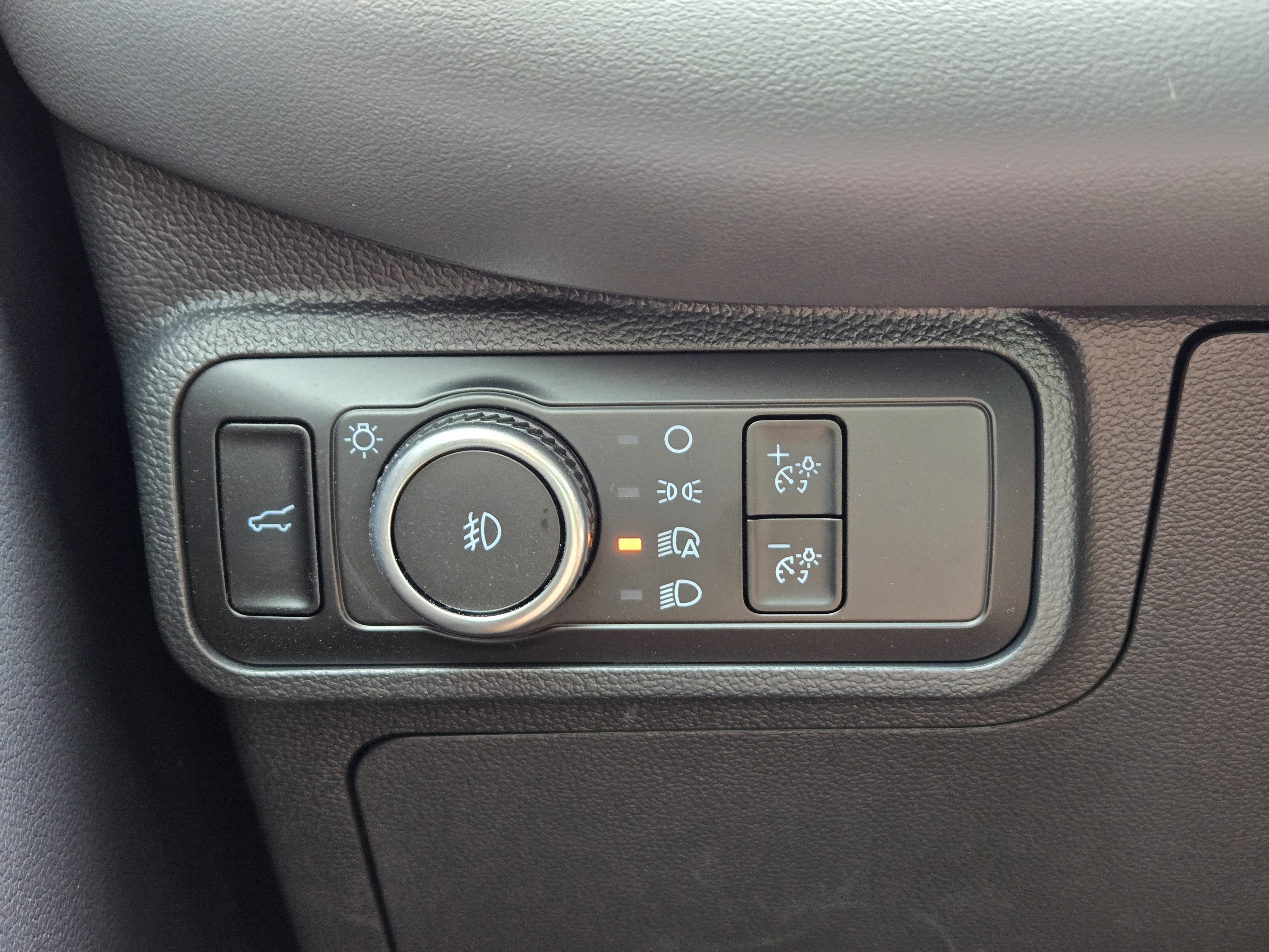 New 2026 Space White Metallic FORD Active image 23