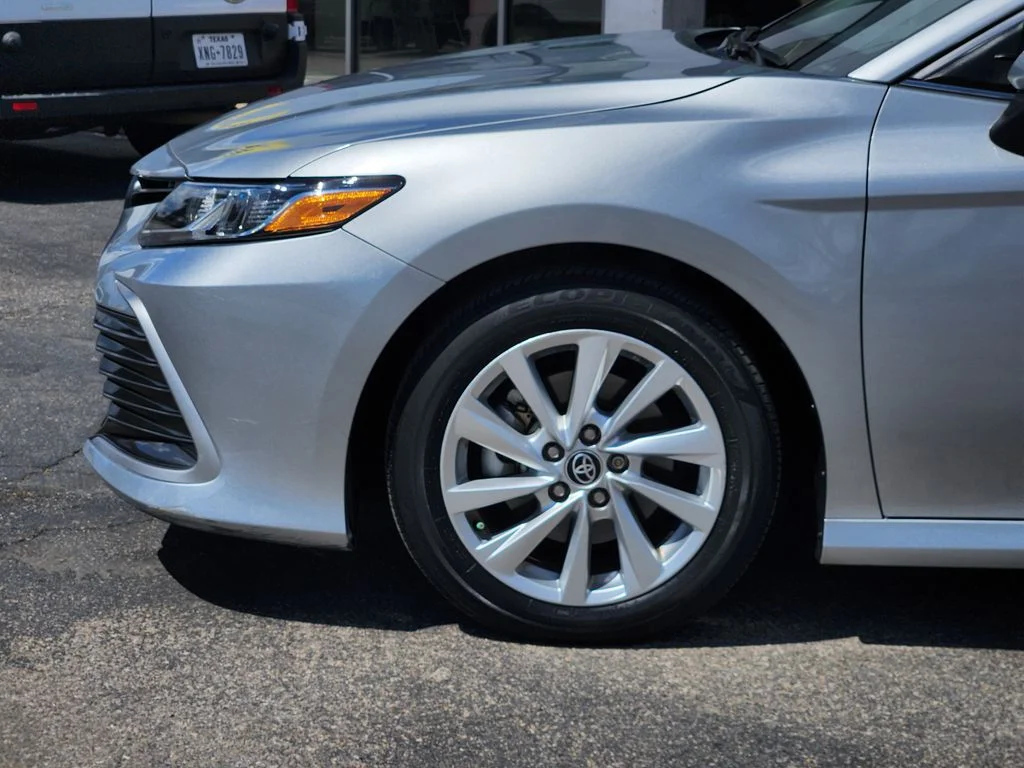 Used 2023 Silver Toyota LE image 9