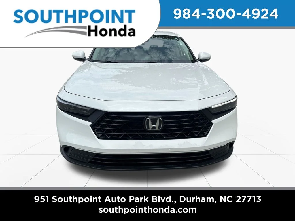 Used 2026 Platinum White Pearl Honda LX image 2