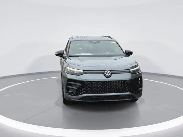2026 Volkswagen Tiguan SE R-LINE BLACK - Photo 7