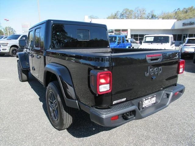 New 2026 Black Clear-Coat Exterior Paint Jeep Sport S image 5