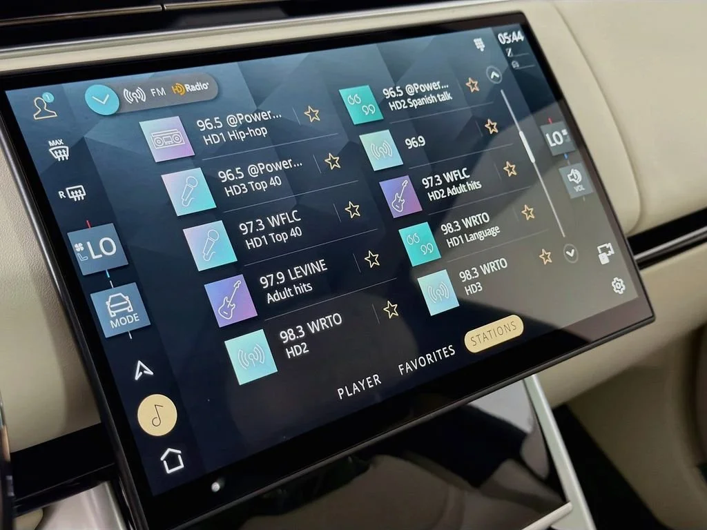 2026 Land Rover Range Rover SE - Photo 15