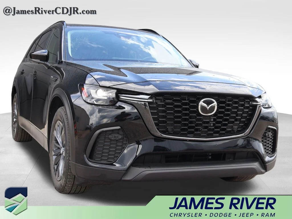 Used 2025 Black Mazda 3.3 Turbo Preferred image 6