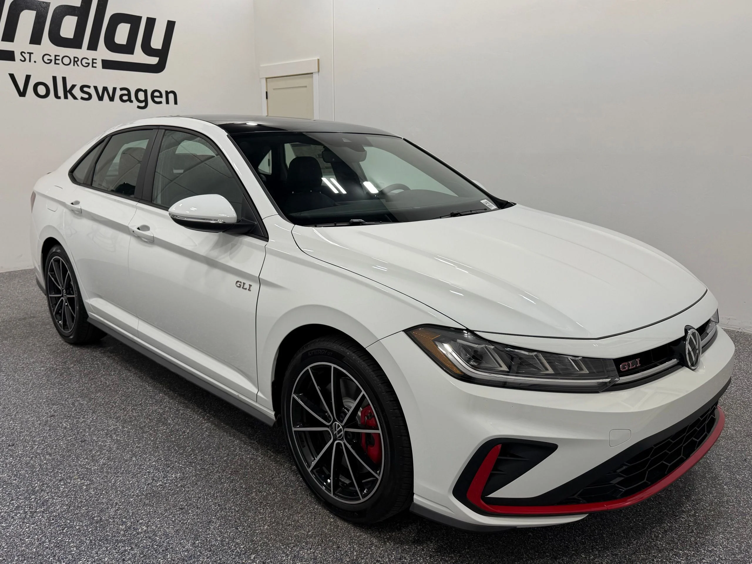 New 2026 White Volkswagen 2.0T Autobahn image 9