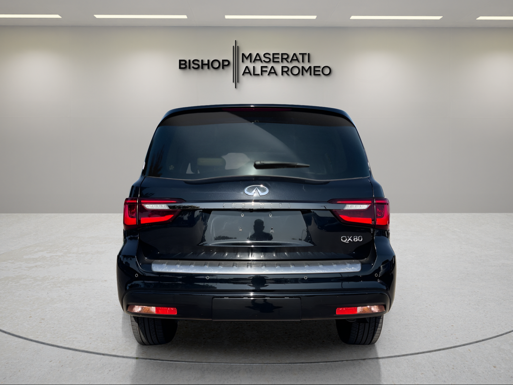 Used 2023 Black INFINITI Premium Select image 5