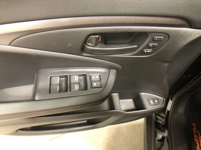 Certified Used 2023 Crystal Black Pearl Honda TrailSport image 17