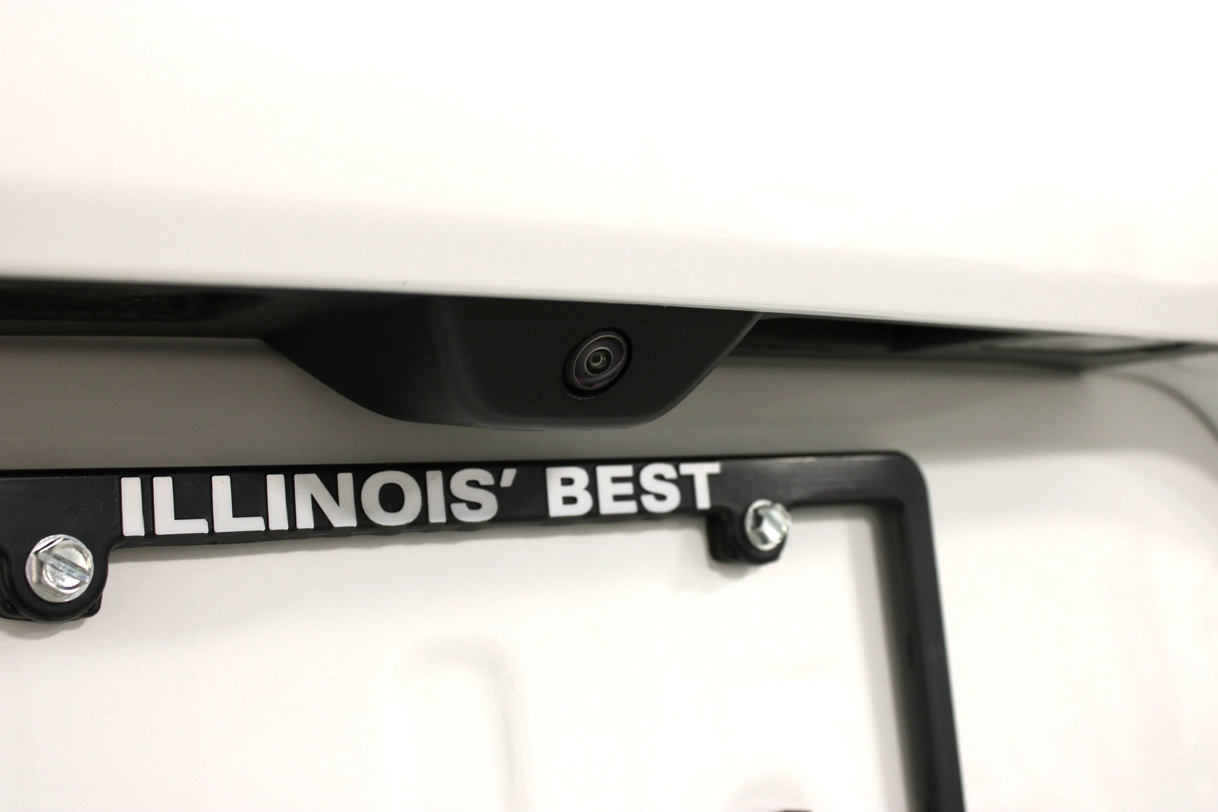 Used 2025 Bright White Clearcoat Jeep Laredo X image 12