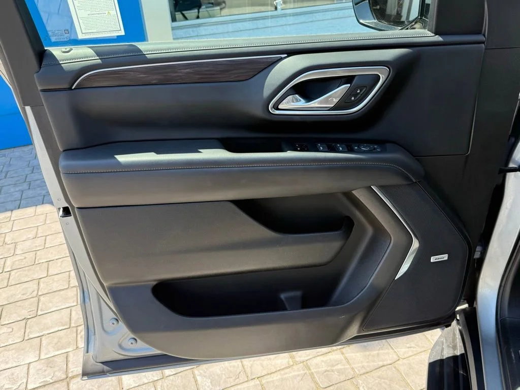 Used 2024 Sterling Gray Metallic Chevrolet LT image 30