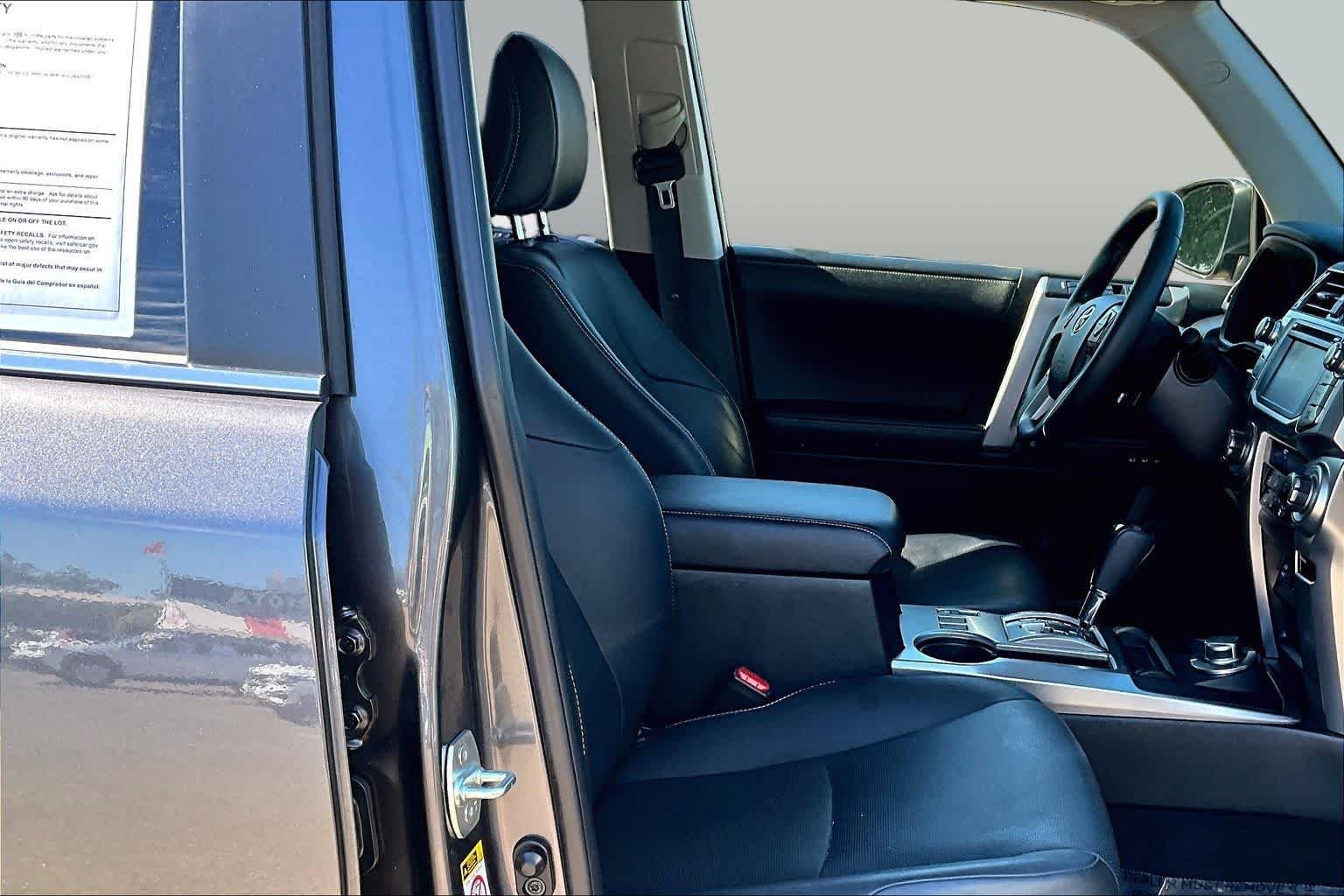 Used 2018 Magnetic Gray Metallic Toyota Limited image 8