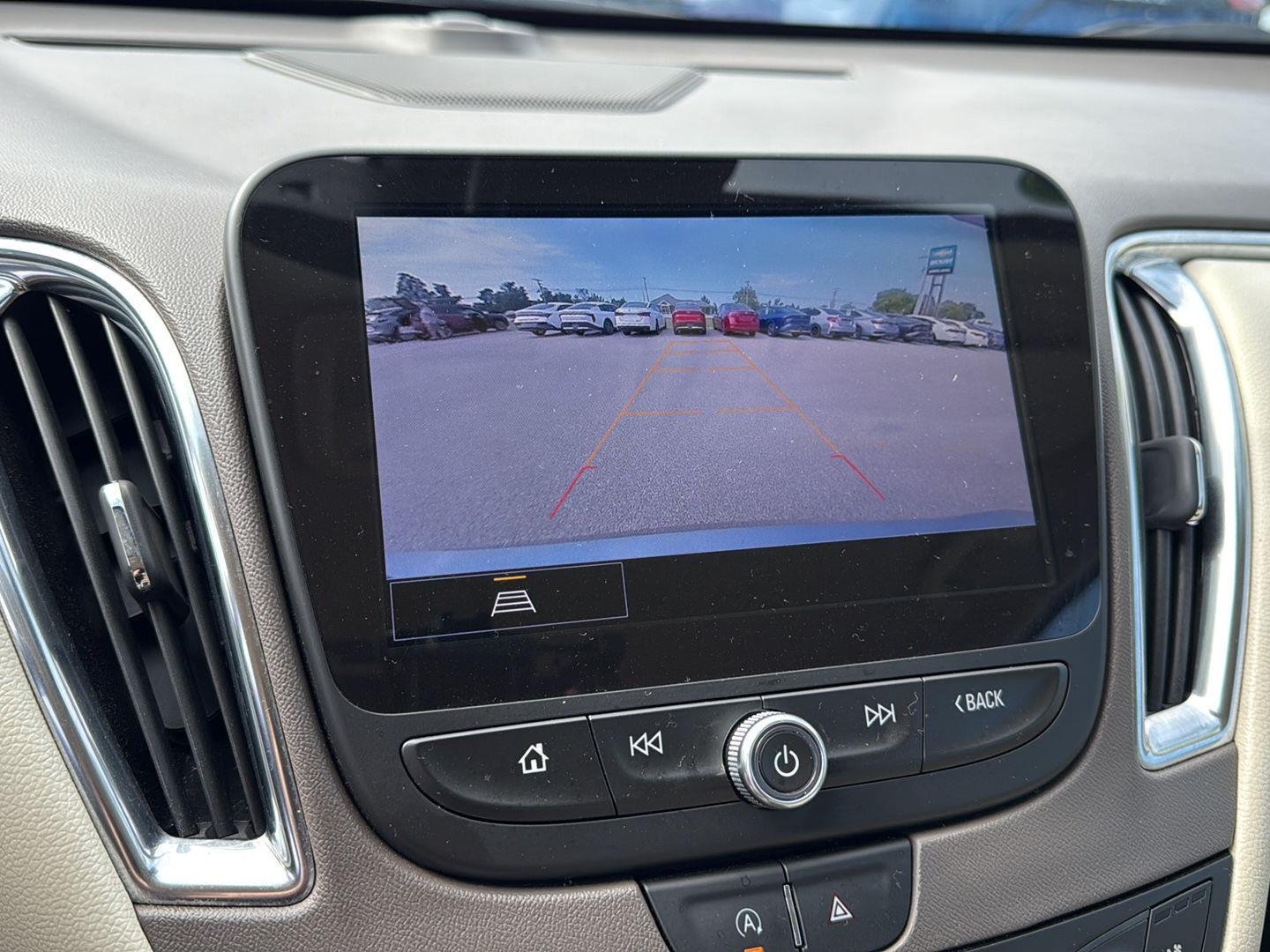 Used 2024 Sterling Gray Metallic Chevrolet LT image 7