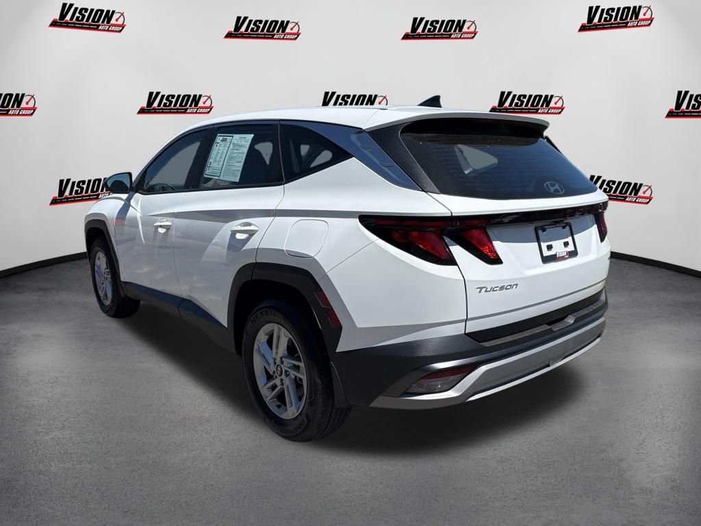 Certified Used 2025 White Hyundai SE image 3