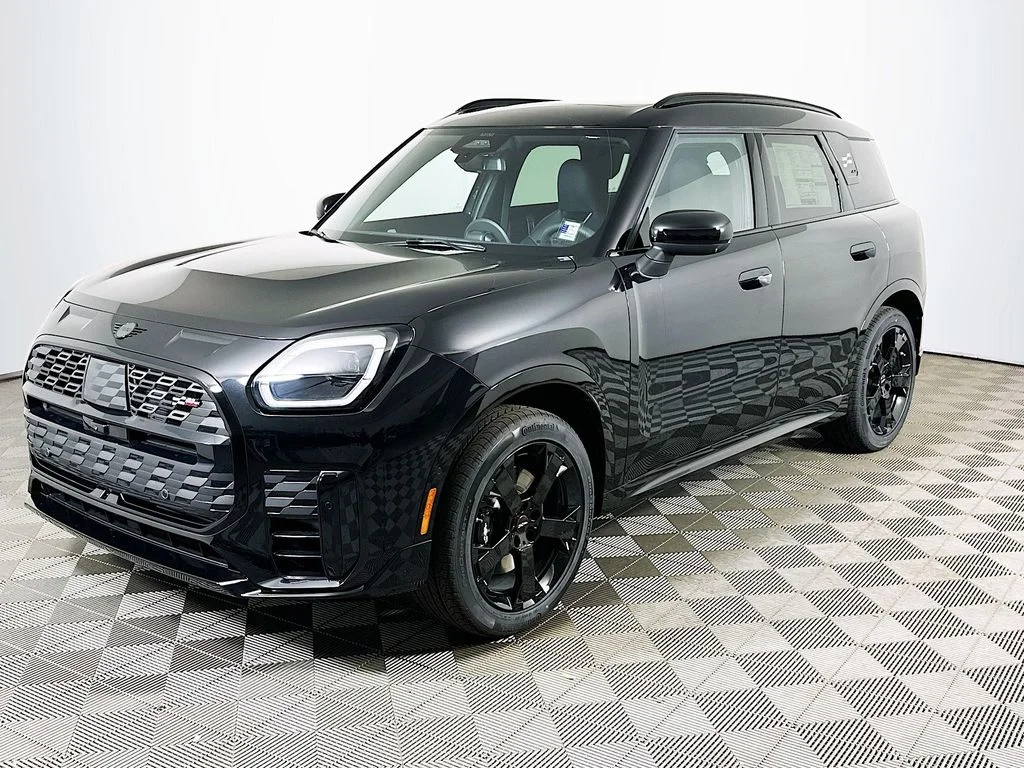 2027 MINI Countryman's photo