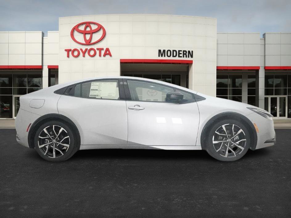 New 2026 Cutting Edge Toyota XSE Premium image 26