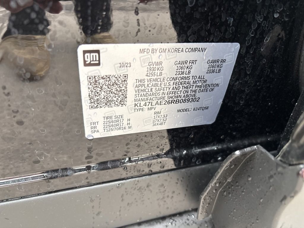 Used 2024 Black Buick Preferred image 9