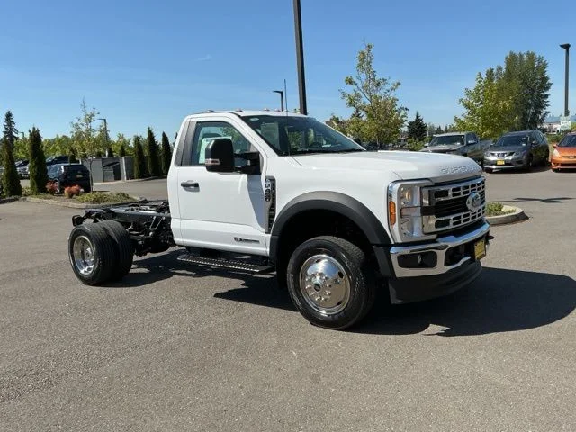 New 2026 Oxford White Ford XL image 3