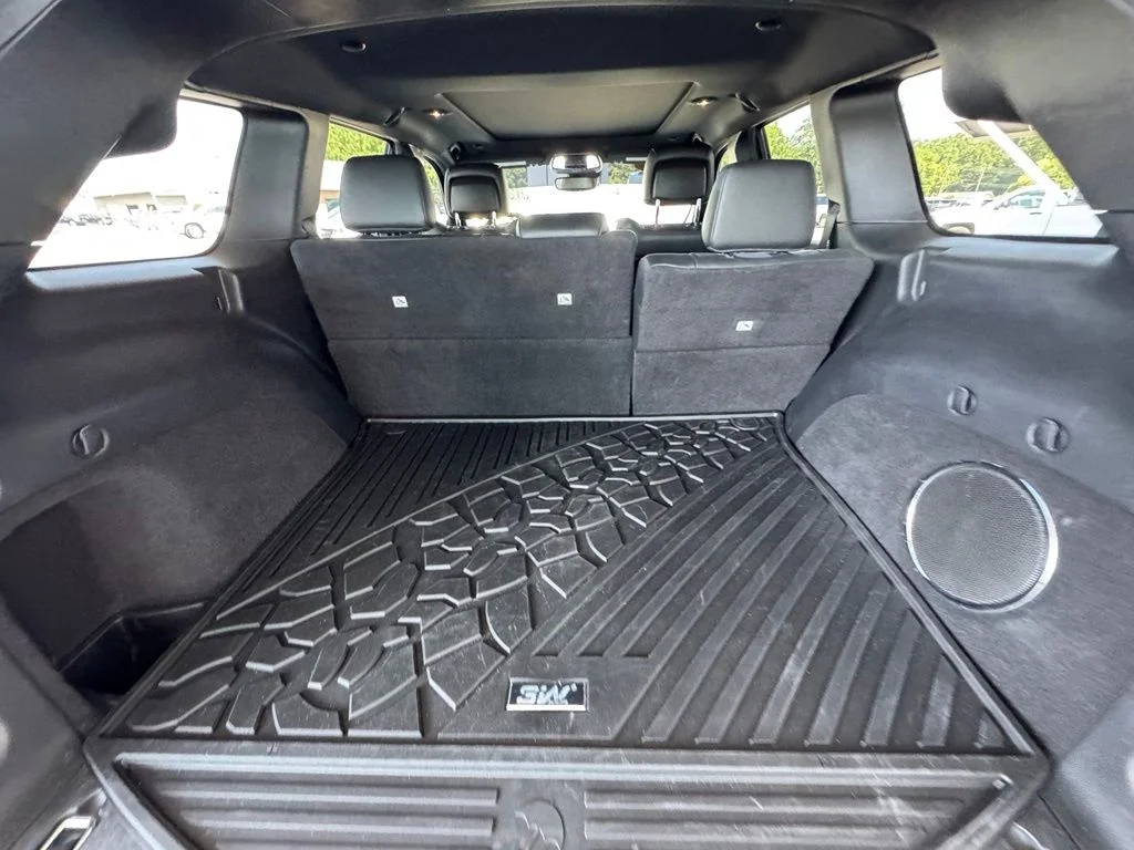 Used 2021 Black Jeep Limited image 10