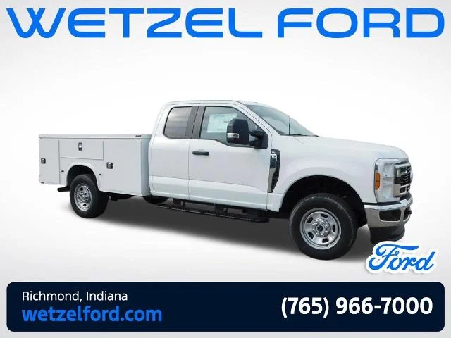 2025 Ford F-350 Super Duty Chassis Cab XL - Photo 36