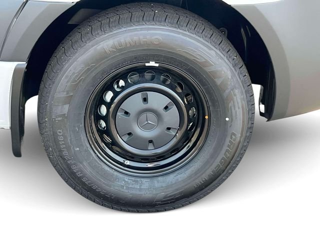 New 2026 Arctic White Mercedes-Benz Crew 144 WB image 8