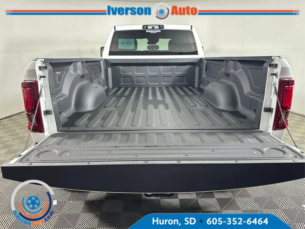 New 2026 Bright White Clearcoat RAM Big Horn image 10