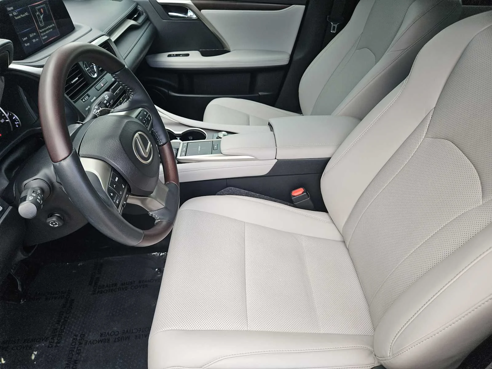 Certified Used 2022 NORI GREEN PEARL Lexus  image 8