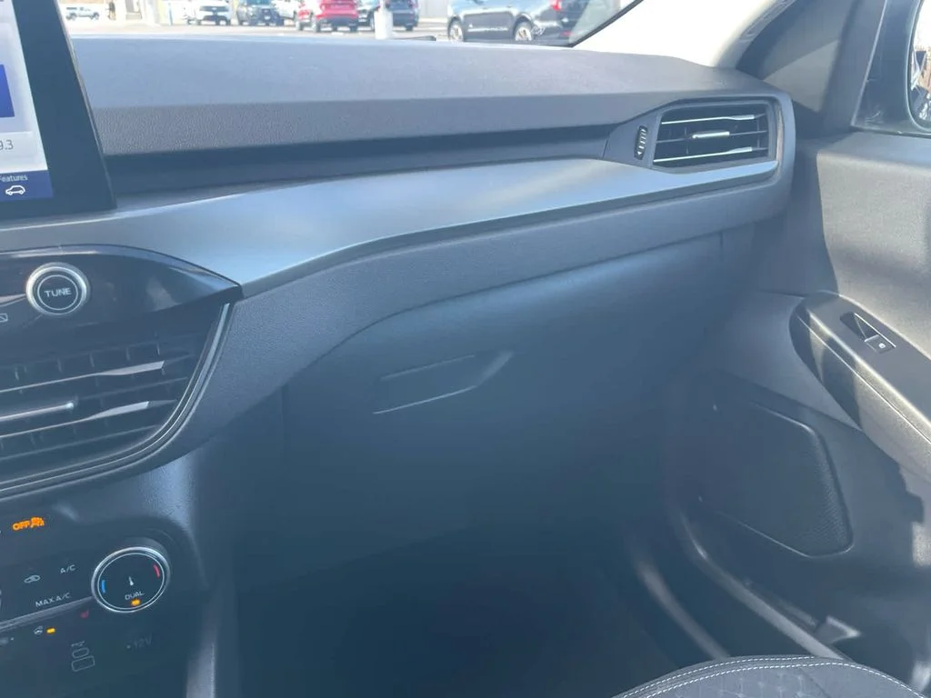 Used 2025 Black Ford Active image 25