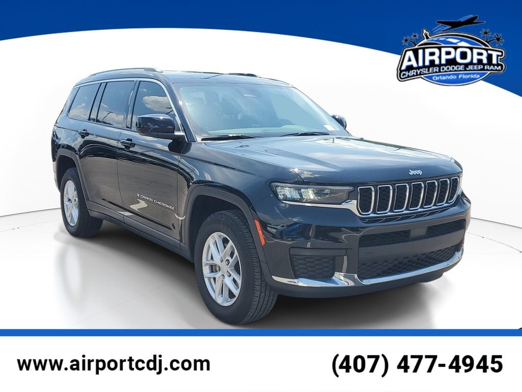 Used 2021 Black Jeep Laredo image 1
