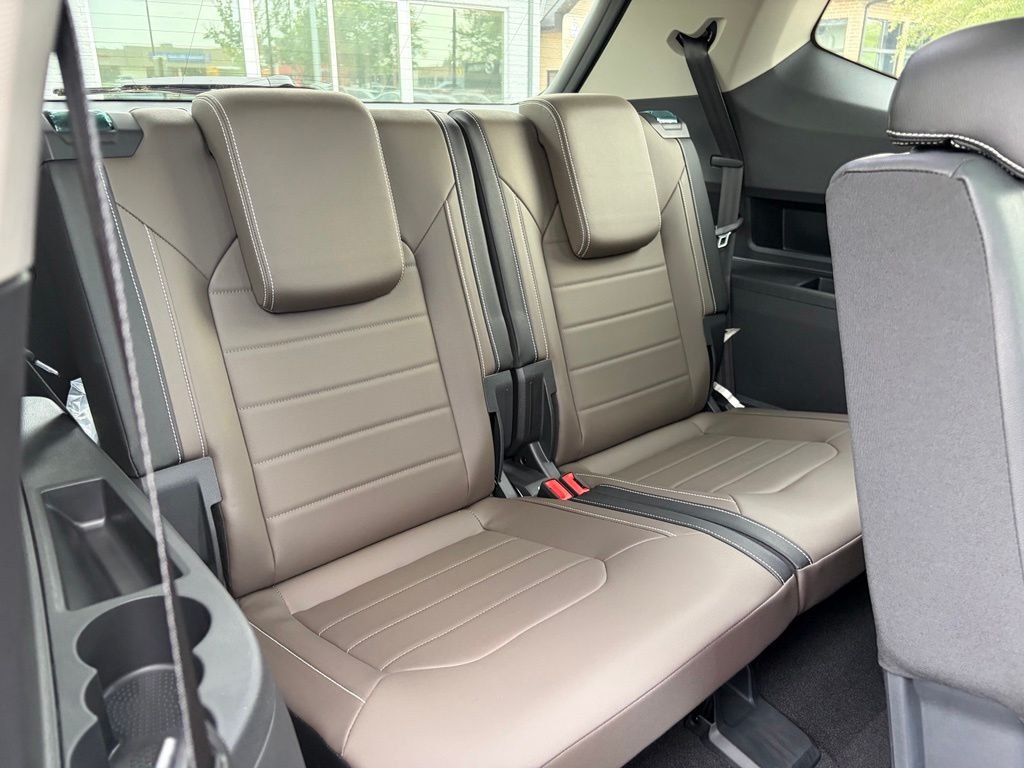 New 2026 Pure Gray Volkswagen 2.0T SEL image 27