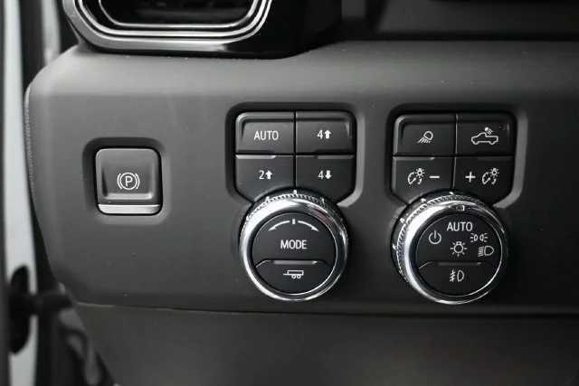 Used 2024 Summit White GMC AT4 image 13