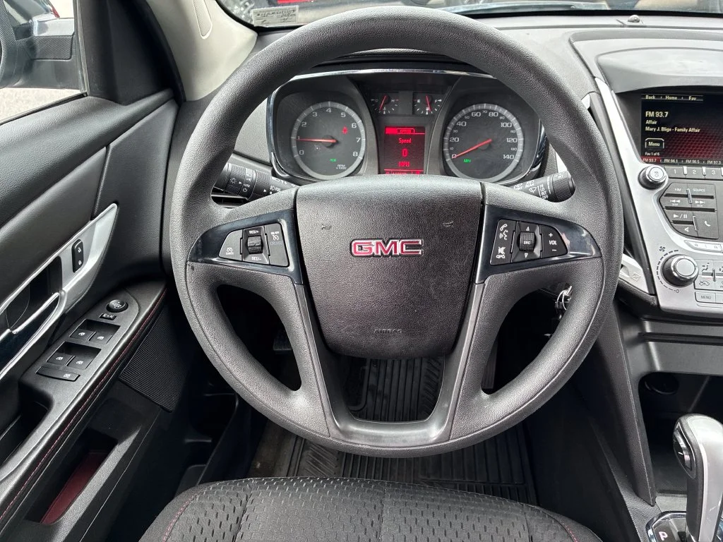 Used 2015 Black GMC SLE-1 image 15