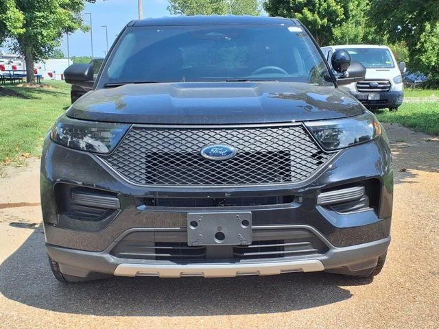 New 2025 Black Ford Base image 25