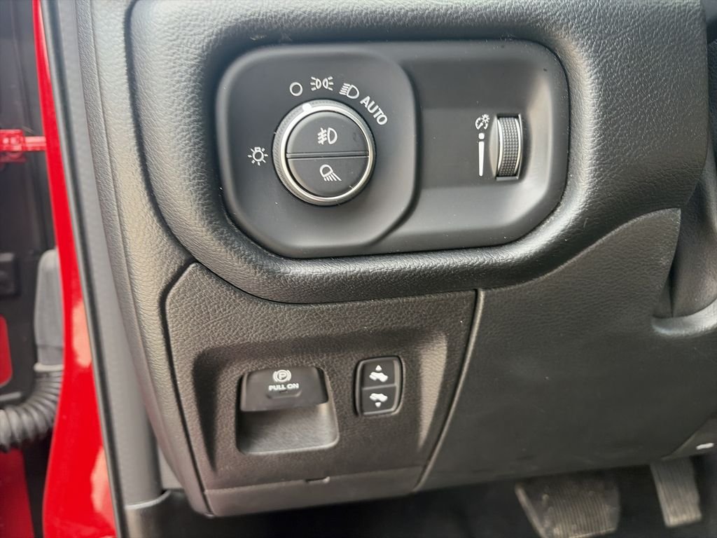 Used 2022 Red Ram Big Horn/Lone Star image 18