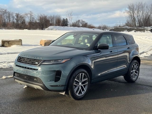 2026 Land Rover Range Rover Evoque S's photo