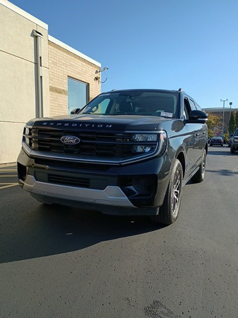 Certified Used 2025 Black Ford Platinum image 5