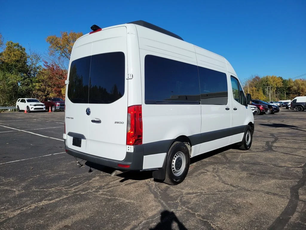 Used 2025 Arctic White Mercedes-Benz 12 Passenger image 32